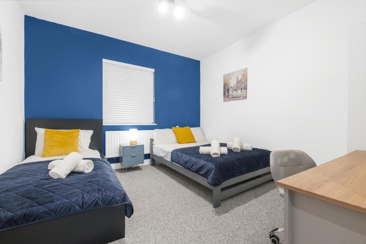 Birmingham, Modern 2 Bedroom, Free Parking Spaces, Free Wi-Fi And Netflix Exterior foto
